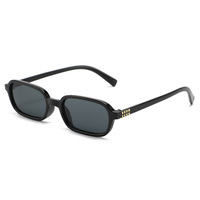 Lunettes PC carrées à petite monture pour femmes - Protection UV400 haut de gamme et élégante pour l'extérieur - Vente en gros