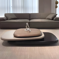 Table basse rotative irrégulière de style mid-century, placage noyer, mobilier design pour salon