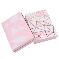 Boîte cadeau carrée élégante en papier, auto-érigée, avec logo personnalisé de votre entreprise, pelliculage mat et fermeture magnétique