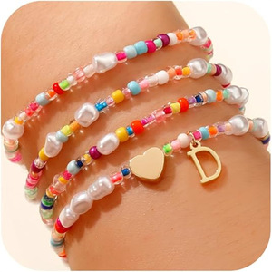 Braccialetti con Charm Iniziali per Ragazze, Placcati in Oro, in Ottone, Carini e Impilabili con Perle, Regalo di Compleanno per Bambine dai 6 ai 12 Anni - Product Image 3