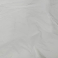 Tissu en taffetas 75D 190T 100% polyester pour manteaux et doublures de doudounes