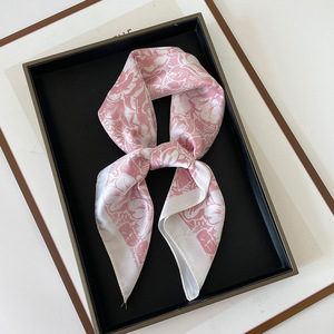 Sciarpa Quadrata di Lusso con Stampa Floreale per Donne, Morbido Foulard in Raso, <span class=keywords><strong>Fascia</strong></span> per <span class=keywords><strong>Capelli</strong></span>, Nastro per Acconciature, <span class=keywords><strong>Bandana</strong></span> - Product Image 2
