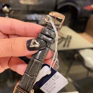 Reloj Rectangular en Tono Oro Rosa con Esfera de Números Romanos y Correa de Cuero Negra para Mujer, Elegante Reloj de Pulsera Longinesing - Product Image 5