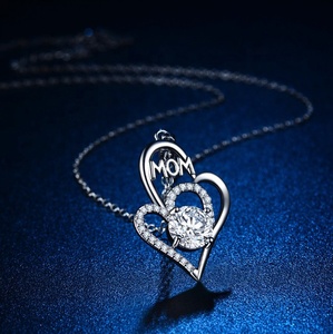 Colgante de moda en forma de corazón amor mamá collar de diamantes de imitación de cristal para regalo del Día de la madre - Product Image 2