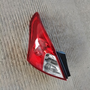 Kits de carrocería de coche, lámpara trasera para <span class=keywords><strong>Nissan</strong></span> <span class=keywords><strong>Versa</strong></span> 2014, 2015, 2016, 2017, 2018 - Product Image 2
