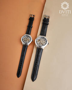 Quartz sophistiqué femmes Fitness Smartwatch caractéristiques de bien-être complètes boîtier en argent bande suivi de la fréquence cardiaque pour les infirmières - Product Image 1