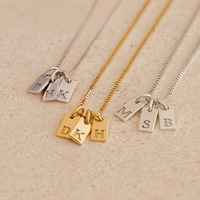 Collares iniciales de moda para mujer, collar con letras chapadas en oro de 18 quilates, collar con colgante de etiqueta inicial personalizado con nombre de oro delicado
