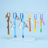 Porte-clés mousqueton en alliage de zinc personnalisé avec logo double face, pendentif en caoutchouc acrylique et cordon DIY pour sac à dos