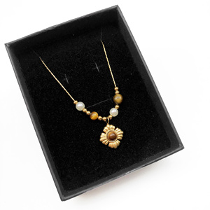 Kadın High-End basit kaplan gözü taş kolye Maillard tarzı deri kazak klavikula zincir aksesuar için mükemmel hediye fikri - Product Image 3