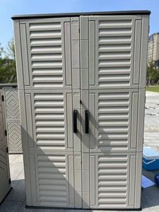 <span class=keywords><strong>Armoire</strong></span> <span class=keywords><strong>de</strong></span> rangement extérieure <span class=keywords><strong>en</strong></span> HDPE <span class=keywords><strong>de</strong></span> 120 gallons, facile à assembler, avec étagères réglables, portes verrouillables, résistante au vent et à l'eau - Product Image 2