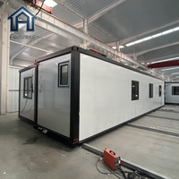 Maison conteneur extensible à double aile de 20/40 pieds, 1 à 4 chambres, avec chambre, salon, cuisine et salle de bain