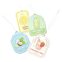 Distributeur promotionnel de désodorisants en papier parfumés aux fruits pour voiture, carte parfumée suspendue pour décoration automobile