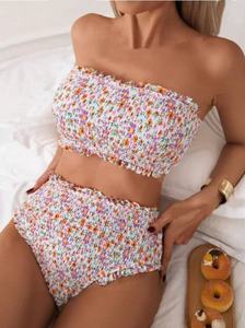 Ensemble bikini deux pièces populaire 2026 style européen pour femme, haut bustier sans bretelles et bas taille haute, idéal pour les vacances, le surf et la plage - Product Image 5