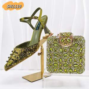 Nuovo Set di Scarpe e Borse Coordinate Viola in Pelle PU con <span class=keywords><strong>Tacchi</strong></span> Alti, Scarpe da Festa e Set Borsa da Donna 2026, Pochette con Cristalli - Product Image 2