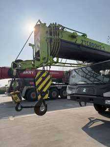 Grúa sobre camión Zoomlion ZTC550H usada de 55 toneladas a bajo precio, grúa móvil Zoomlion usada de 25, 30, 50 y 55 toneladas - Product Image 5