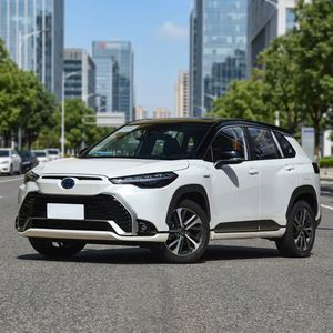 Toyota Corolla d'occasion 2021, conduite à gauche, intérieur foncé, moteur turbo, sièges en cuir, jantes R16, transmission automatique, toit ouvrant, LED - Product Image 3