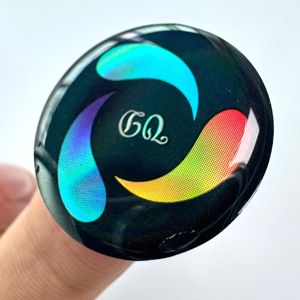 Etiqueta Adhesiva Duradera con Relieve 3D, Logotipo de Marca Personalizado, Etiqueta de Resina Epoxi PU, Impermeable y Antienvejecimiento - Product Image 1