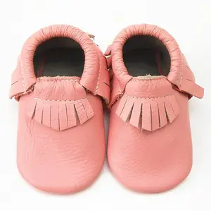 गर्म बिक्री 2023 के लिए ODM OEM बेबी जूते Moccasin शिशु Footwears जूते नई नवजात शिशु लड़का जूते