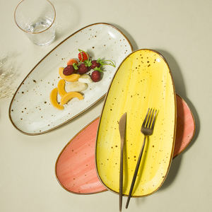 Piatto ovale artigianale in ceramica di colori assortiti <span class=keywords><strong>piatti</strong></span> <span class=keywords><strong>rustici</strong></span> grandi <span class=keywords><strong>piatti</strong></span> da pranzo lunghi in porcellana 13 pollici per ristorante - Product Image 2