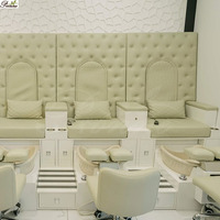 Idées de station de pédicure de style banc pour salon de beauté SPA avec doublure jetable