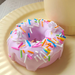 Sprinkles vela perfumada en forma de rosquilla cera de soja vela novedosa al por mayor Etiqueta Privada aroma vela creativa para decoración del hogar fiesta - Product Image 1
