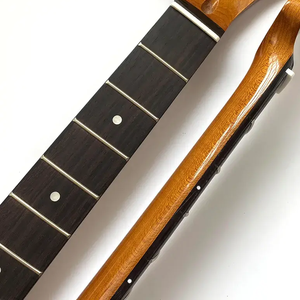 Mástil de Guitarra de Arce Roasted Plain de 22 Trastes con Acabado Brillante y Diapasón de Palisandro - Product Image 3