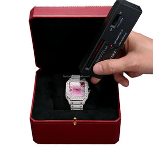 นาฬิกาข้อมืออะนาล็อกหรูหราแบบกำหนดเอง FIFE ตัวเรือนเงิน ประดับเพชรโมอิสซาไนต์คุณภาพสูง ดีไซน์เต็มตัวแบบฮิปฮอป สำหรับทั้งชายและหญิง ตัวเรือนอัลลอยด์ ระบบอัตโนมัติ - Product Image 6