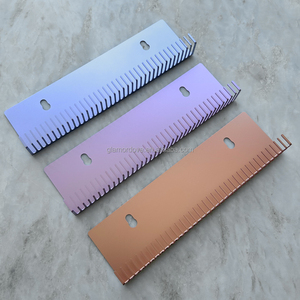 GlamorDove Support de Présentation et Organisateur Personnalisé en Acier pour Extensions Capillaires (Tissages, <span class=keywords><strong>Clip</strong></span>-In, Tape-In) avec Logo - Product Image 3