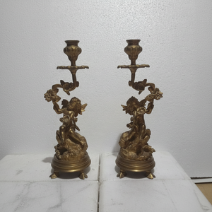 ชุดเชิงเทียนทองเหลืองสไตล์โรโคโคขนาดเล็ก รูปปั้นคิวปิดเคลือบทอง 1 แท่ง สำหรับบ้านและศาสนา - Product Image 1