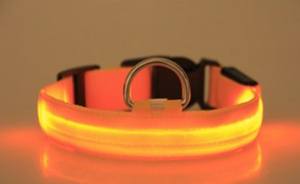 <span class=keywords><strong>Collar</strong></span> de perro con logotipo personalizado recargable con USB LED que brilla en la oscuridad, collares ajustables resistentes al agua para mascotas para perros que caminan de noche de seguridad - Product Image 4