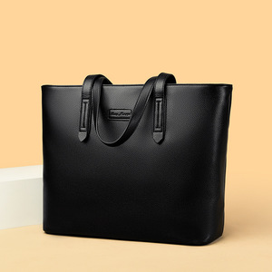 Bolsa de Mano de Cuero PU Personalizada de Gran Capacidad, Linda y Versátil, Estilo Femenino, para Compras, Bolsa de Moda para Mujer - Product Image 2