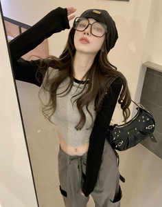 Camiseta Americana de Manga Larga Corta Irregular para Mujer, Top Básico Ajustado Estilo Hot Girl, Camiseta de Manga Larga Corta Irregular Ajustada - Product Image 3
