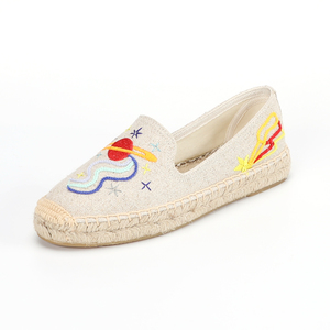 Baskets à plate-forme plate pour femmes brodées de manière exquise Chaussures de ballet de haute qualité Espadrilles personnalisées - Product Image 4