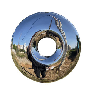 Escultura Moderna para Colgar en la Pared, Espejo Grande Pulido con Superficie Plateada, Escultura Circular de Acero Inoxidable en Forma de Donut - Product Image 3