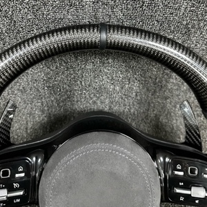 Para <span class=keywords><strong>Mercedes</strong></span> <span class=keywords><strong>Benz</strong></span> W212 W203 W205 W222 W213 Cls Gle Glc <span class=keywords><strong>43</strong></span> E63 E53 C63 <span class=keywords><strong>AMG</strong></span> volante de cuero personalizado accesorios de coche - Product Image 4