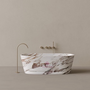<span class=keywords><strong>Baignoire</strong></span> en pierre ovale blanche Calacatta fabriquée à la main avec détail linéaire sculpté pour salles de bain contemporaines et d'inspiration spa - Product Image 2