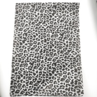Papier d'emballage recyclable anti-graisse à imprimé léopard noir 17 g/m² 50x70 cm pour l'emballage de bouteilles de vin, emballage cadeau cosmétique, boîte de luxe