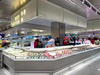 Vitrine réfrigérée commerciale modulable à rideau d'air ouvert pour bœuf frais, mouton, fromage et charcuterie pour supermarché