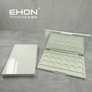 Custom 18 Holes Empty Eyeshadow Palette Glossy White <b>Plastic</b> Blush Case With <b>Mirror</b> Custom Logo Eye shadow Palette Packaging - Product Image 1