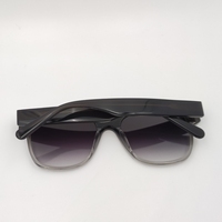 2024 lunettes de soleil rétro classiques pour hommes et femmes haute qualité personnalisé UV400 PC cadre optiquement correct lentilles