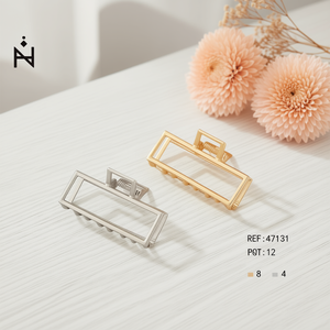 Pinza de Pelo Metálica Kiret Land de 7.5 cm, Rectangular, Minimalista y Moderna para Mujer, Accesorio para el Cabello de Uso Diario - Product Image 5