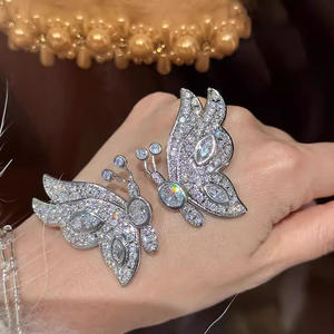 E4402 Orecchini a farfalla in oro bianco con diamanti, taglio marquise, diamanti naturali, stile romantico da festa per donna - Product Image 4