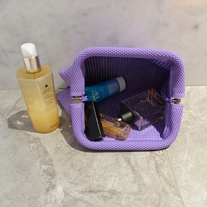 Easy to Carry Knitted Clasp <b>Bag</b> for Women Custom Color <b>Makeup</b> <b>Bag</b> for Daily Use <b>Large</b> Capacity Cosmetic <b>Bag</b> - Product Image 2
