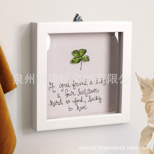 กรอบตกแต่งลายใบโคลเวอร์สี่แฉก พร้อมกระจกทะเล สำหรับแขวนผนังห้องนั่งเล่น ของขวัญแทนมิตรภาพ - Product Image 3
