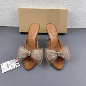 Nouvelles sandales d'été 2025 pour femmes, tressées, noires et blanches, à talon épais, ajourées, style slingback - Product Image 3