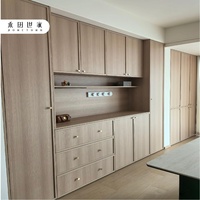 Armoire de chambre moderne en bois massif personnalisable, écologique, durable, avec étagères réglables et portes coulissantes, garantie 5 ans