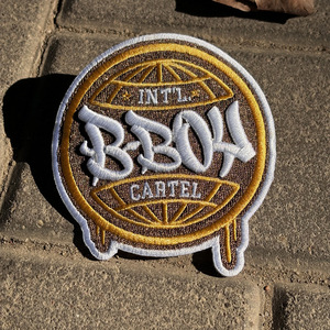 Tùy Chỉnh Sắt Vá Các Bản Vá Lỗi Cho Quần Áo 3D Sequin Cao Su Thêu Đính Cườm Thư Chenille Thêu Vải Cho Bóng Chày Người hâm mộ - Product Image 3