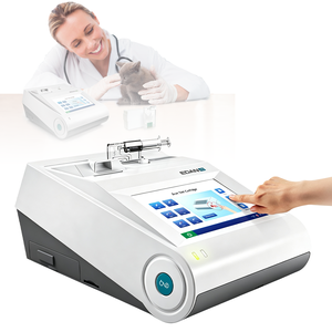 Analyseur vétérinaire portable EDAN i15VET, instruments d'analyse clinique pour l'analyse des gaz du sang et la chimie vétérinaire. - Product Image 1