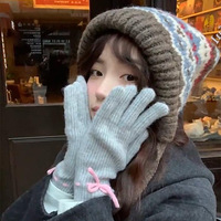 Chapeau balaclava rayé en tricot pour femme, double usage comme bonnet ou cache-oreilles, chaud et résistant au froid, en spandex/polyester