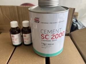 SL REMA TIP TOP CEMENT SC2000 Resina Epoxi Negra 1kg con Endurecedor ER-42 30g Adhesivo Industrial - Product Image 1